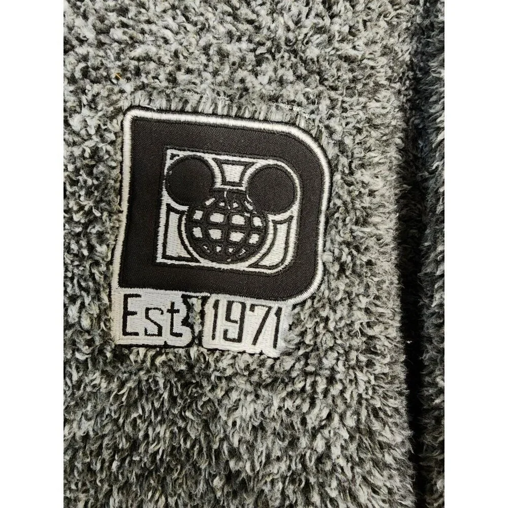 Walt Disney World Grey Sherpa Spirit Jersey Pullover Sweatshirt Size Small
